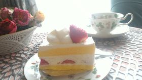 イチゴのケーキ イチゴのケーキ