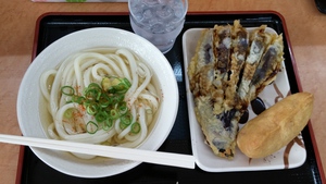たも屋のうどんとお笑いボランティア たも屋のうどんとお笑いボランティア