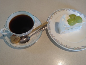 シカの喫茶プリンとアイス、イベント占い告知 シカの喫茶プリンとアイス、イベント占い告知
