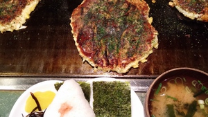 かっちゃんのお好み焼きと昭和の名曲 かっちゃんのお好み焼きと昭和の名曲