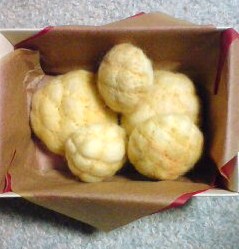 アルテパン工場でメロンパン増産