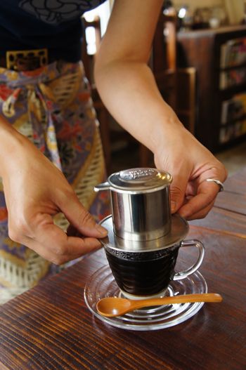 友人のカフェにて
