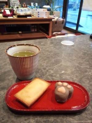 そう見える、私?・・・まるがめおもてなし商店街 そう見える、私?・・・まるがめおもてなし商店街