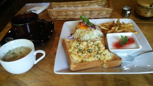 ランチ。。。いろいろ。。。追加あり ランチ。。。いろいろ。。。追加あり