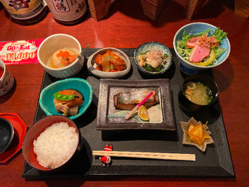 10年ぶりにランチ再開の店 10年ぶりにランチ再開の店