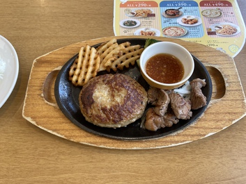 今日のランチはここス 今日のランチはここス