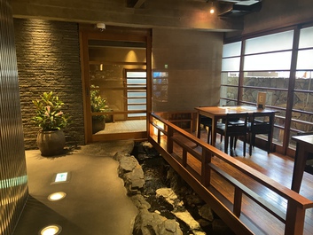 店内びっくりのお店 店内びっくりのお店