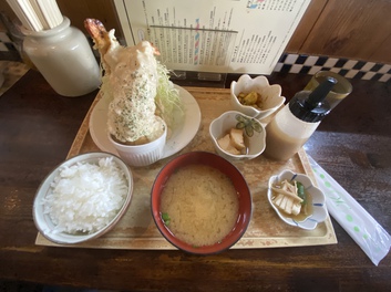 そそり立っのが人気のお店 そそり立っのが人気のお店