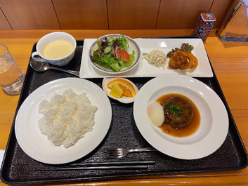 ステーキランチが行列の店 ステーキランチが行列の店
