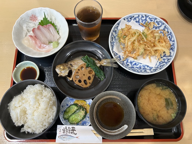 お馴染み人気店で思ついて お馴染み人気店で思ついて