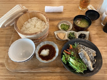 ご飯が美味しいお店なのかな ご飯が美味しいお店なのかな