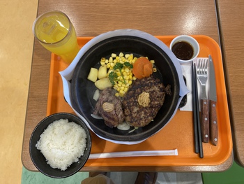 本日オープン高松イオンに 本日オープン高松イオンに