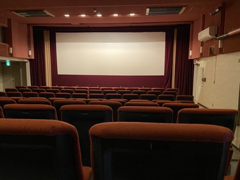 映画館だな〜 映画館だな〜