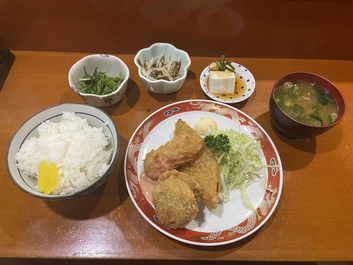 回らない敷居の低いお寿司屋さん 回らない敷居の低いお寿司屋さん
