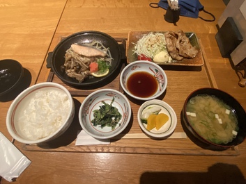 店内びっくりのお店 店内びっくりのお店