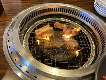 ミラクルじゃない店 ミラクルじゃない店