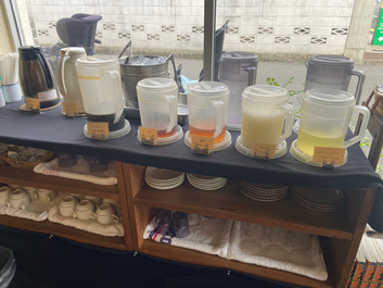 喫茶じゃなく食堂だって 喫茶じゃなく食堂だって