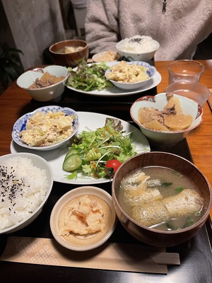 シウンカフェ 週替わり定食 豚肉と大根 シウンカフェ 週替わり定食 豚肉と大根