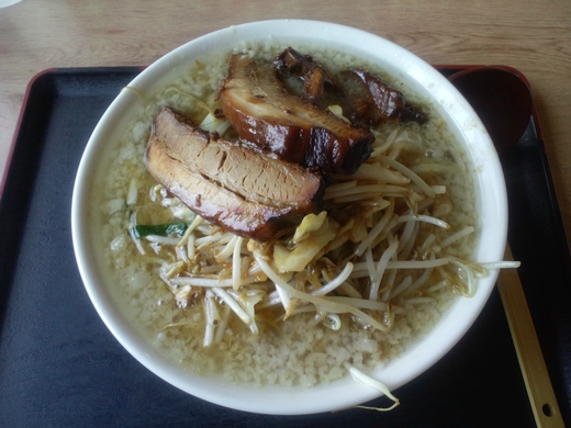 さぬいち 背脂入りトロチャーシュー野菜いためうどん さぬいち 背脂入りトロチャーシュー野菜いためうどん