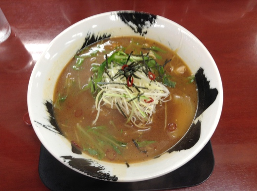 【期間限定】かしわバターラーメン 餃子の王将 ご当地麺 【期間限定】かしわバターラーメン 餃子の王将 ご当地麺