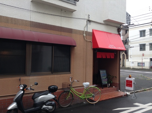 鉄板焼フェリーチェ 海鮮丼 15食限定 市場近く 鉄板焼フェリーチェ 海鮮丼 15食限定 市場近く