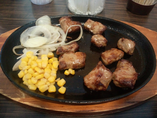 はらだ牧場 豚ハラミサイコロステーキ定食 はらだ牧場 豚ハラミサイコロステーキ定食