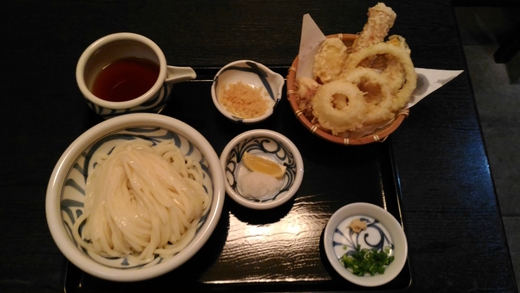 石川うどん かご天かやく + プリン 丸亀市福島町 石川うどん かご天かやく + プリン 丸亀市福島町