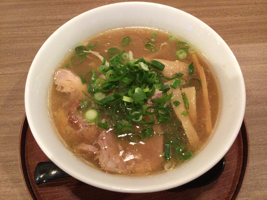 【新店】らーめん達 醤油ラーメン(小) 高松 【新店】らーめん達 醤油ラーメン(小) 高松