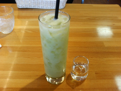 ワッフルランチ フルーツカフェPONPON