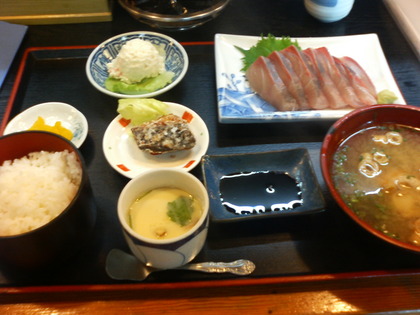 東信 日替わり定食