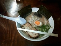 夜食に博多らーめん喜楽(高松市桜町)