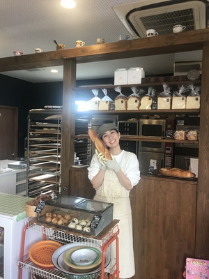 スタッフ紹介 パン屋のaiちゃん スタッフ紹介 パン屋のaiちゃん