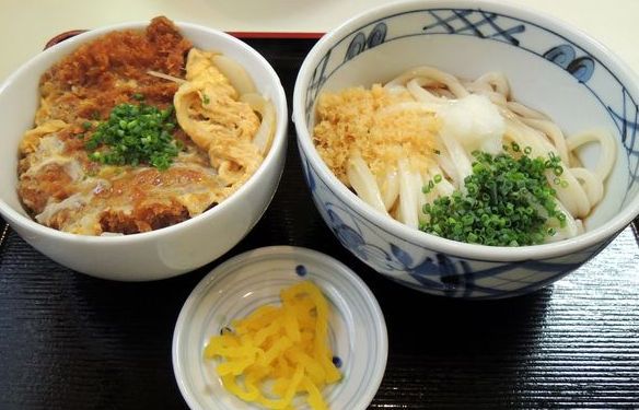 「番丁」の『かつ丼セット』 「番丁」の『かつ丼セット』
