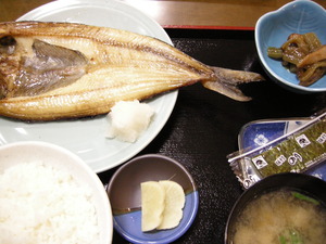 夏の美瑛・富良野(15) ホッケの味