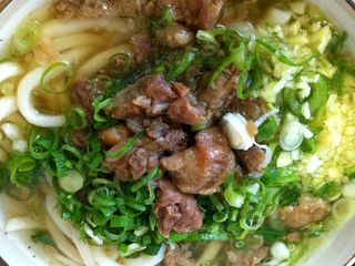 「高雄」の『冷たいしっぽくうどん』