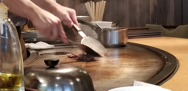 ハンバーグが食べたい時は「グリル プランチャ」 ハンバーグが食べたい時は「グリル プランチャ」