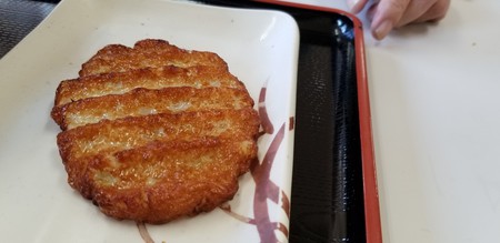 セルフうどんの「たも屋本店」に行った。 セルフうどんの「たも屋本店」に行った。
