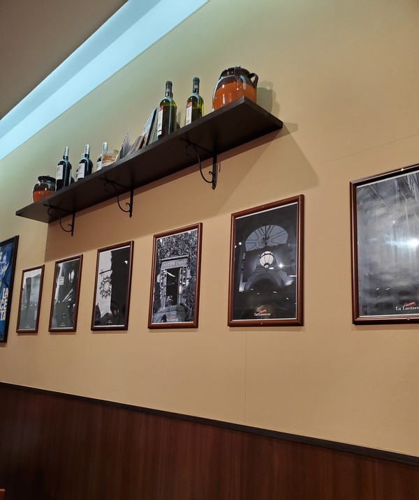 今日のランチ店はオーナーが南イタリア出身だった。 今日のランチ店はオーナーが南イタリア出身だった。