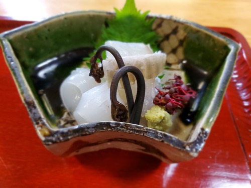 日本料理店「侘助」は、花言葉のとおり 日本料理店「侘助」は、花言葉のとおり