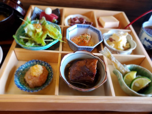 見事なランチは、オ-プンほやほや「風のじょうけい」 見事なランチは、オ-プンほやほや「風のじょうけい」
