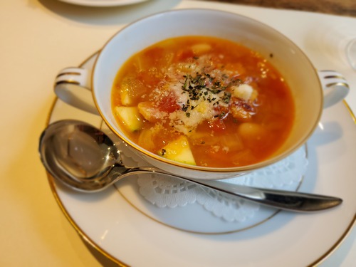 少し優雅な気分になれるランチ 少し優雅な気分になれるランチ