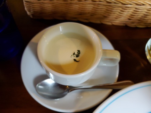 青いドアの峠のカフェ「ゆるりと」 青いドアの峠のカフェ「ゆるりと」