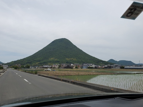 「一鶴」丸亀土器店でランチ 「一鶴」丸亀土器店でランチ