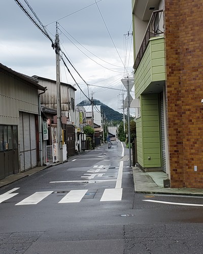 あの山越うどんに待たずには入れた~~。 あの山越うどんに待たずには入れた~~。
