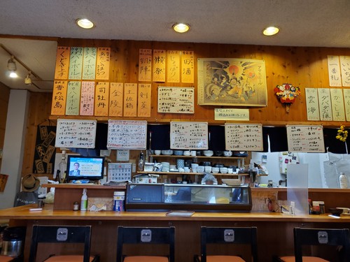 飛び込みで入ったランチ店は「かどや」 飛び込みで入ったランチ店は「かどや」