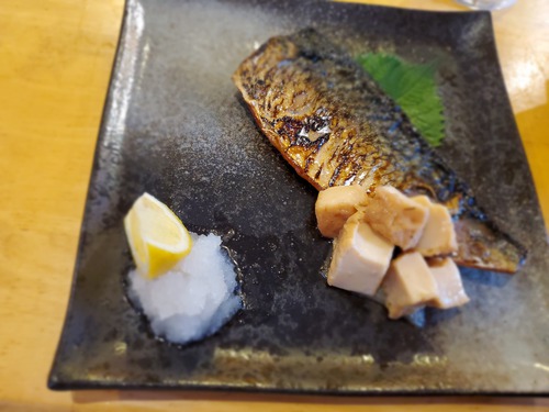 飛び込みで入ったランチ店は「かどや」 飛び込みで入ったランチ店は「かどや」