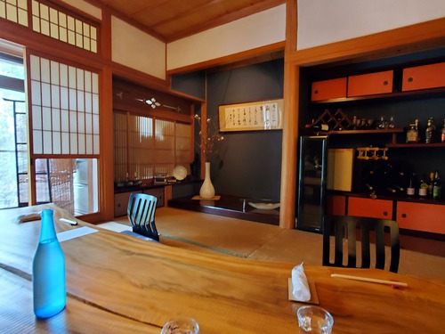 長屋門のある古民家でフレンチ 長屋門のある古民家でフレンチ