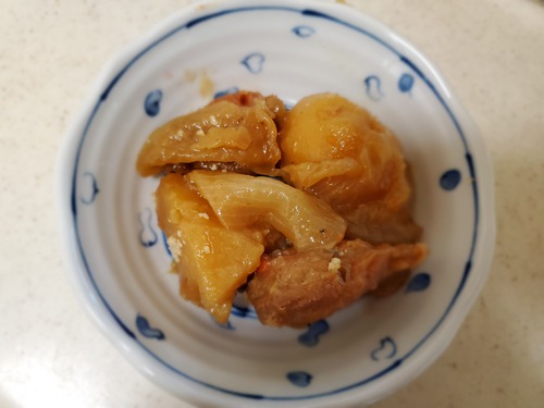 これだけで800円よ(ダンナさんの夕飯) これだけで800円よ(ダンナさんの夕飯)