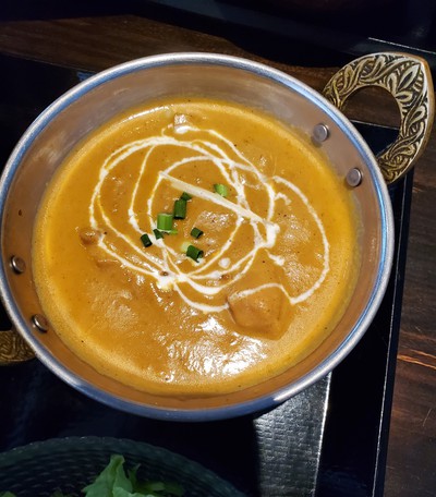 ナンが美味しい「スーズカフェ」 ナンが美味しい「スーズカフェ」