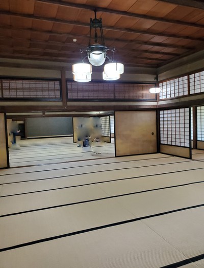 お殿様の御殿が一般公開で拝見できた。 お殿様の御殿が一般公開で拝見できた。